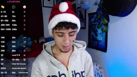 Snapshot of lukas_cum chatting on December 2025 02:50:02 AM lukas online show from December 2025 02:50:02 AM