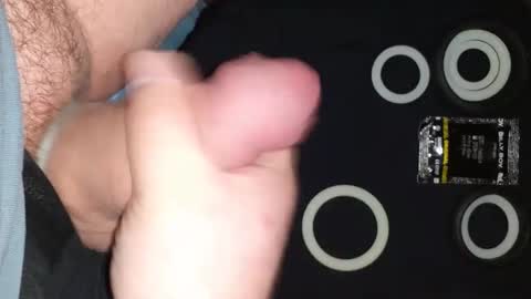 lukasaq online show from October 2025 03:00:01 PM