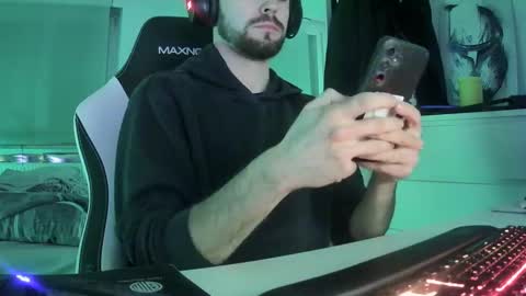 lukasschoetz online show from March 2025 07:49:02 PM