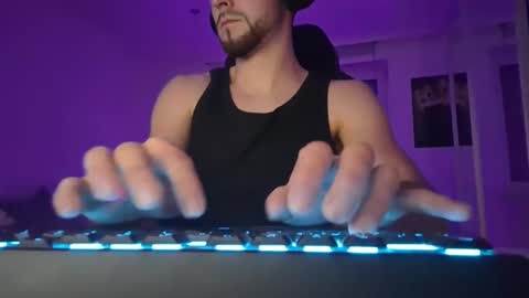 lukasschoetz online show from February 2026 08:46:02 PM