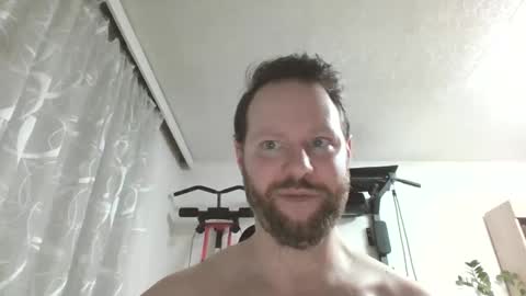 Snapshot of luke91_t chatting on February 2026 05:14:01 PM luke91_t online show from February 2026 05:14:01 PM