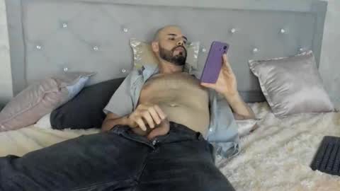 luke diaz7 online show from February 2025 02:39:02 AM