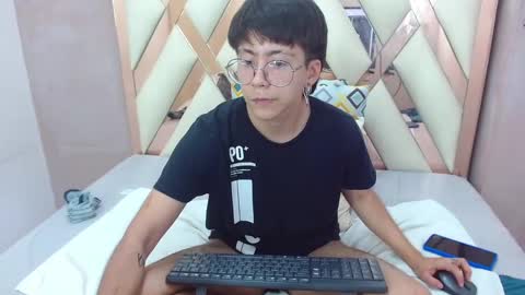 Snapshot of luke_morgans chatting on February 2025 01:16:02 AM LUKE MORGANS online show from February 2025 01:16:02 AM