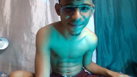 Snapshot of lukebigcock64 chatting on January 2025 01:03:01 PM Luke online show from January 2025 01:03:01 PM
