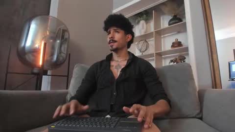 Snapshot of lukeetaylor_ chatting on October 2025 11:31:02 AM Luke Taylor online show from October 2025 11:31:02 AM