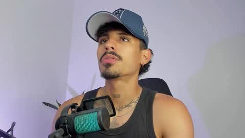 Luke Taylor online show from February 2026 04:05:02 PM