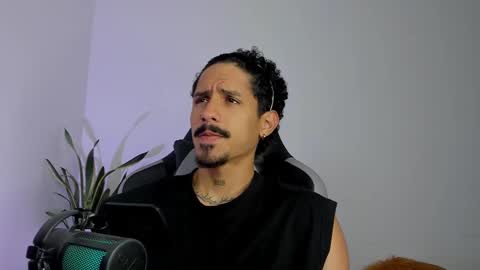 Luke Taylor online show from March 2026 01:48:02 PM