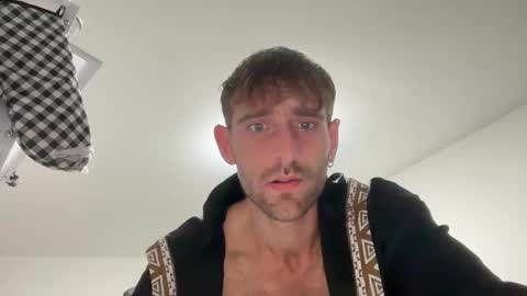 Snapshot of lukegunn22 chatting on February 2025 11:24:02 PM MR. Luke Gunn online show from February 2025 11:24:02 PM