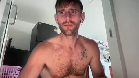 Snapshot of lukegunn22 chatting on March 2025 11:06:01 PM MR. Luke Gunn online show from March 2025 11:06:01 PM