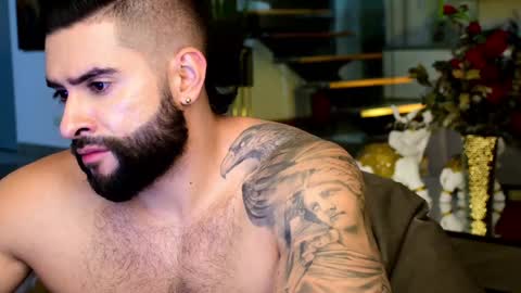 Lukhas f4f online show from January 2025 01:21:01 AM