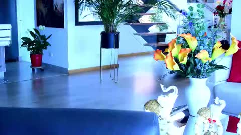 Lukhas f4f online show from March 2026 06:55:01 PM