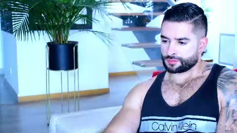 Lukhas f4f online show from June 2026 06:39:01 PM