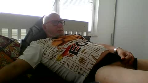 Snapshot of luley58 chatting on June 2026 10:15:01 AM luley58 online show from June 2026 10:15:01 AM