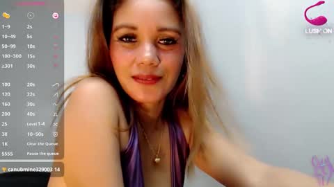 Snapshot of lulita_moan chatting on March 2025 11:18:02 PM lulu online show from March 2025 11:18:02 PM