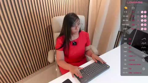 Snapshot of lulu_072 chatting on February 2025 12:05:02 PM lulu online show from February 2025 12:05:02 PM