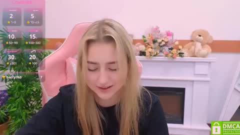 Lily online show from November 2025 06:41:02 AM