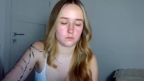 Lulu Baby18 online show from May 2026 08:58:02 PM