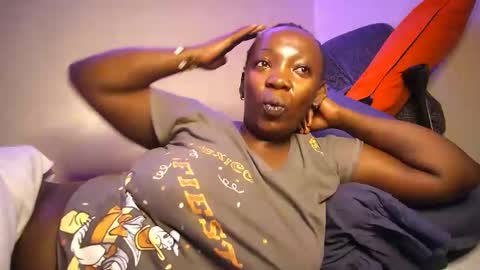 lulu_sparks1 online show from October 2025 03:56:01 AM