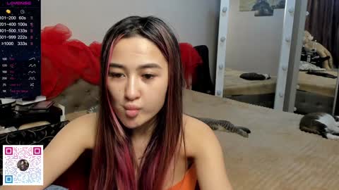 luluu_l online show from December 2024 06:43:02 AM