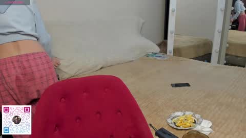 luluu_l online show from January 2025 12:46:01 AM