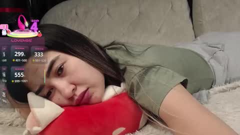 luluu_l online show from September 2025 04:45:02 AM