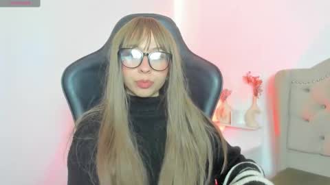 Snapshot of luluuberry chatting on November 2025 02:34:02 PM luluuberry online show from November 2025 02:34:02 PM