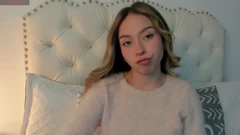 luluuberry online show from March 2026 06:33:01 PM