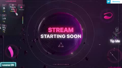 Snapshot of luluubloomm chatting on November 2025 08:05:01 PM Lulu online show from November 2025 08:05:01 PM