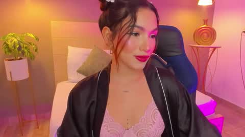 Snapshot of luma_sky chatting on September 2025 03:12:01 AM L U M A online show from September 2025 03:12:01 AM