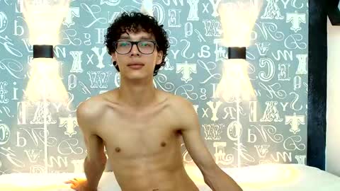 Snapshot of lumberjack_20 chatting on January 2025 06:24:01 AM Vanity ErosX online show from January 2025 06:24:01 AM