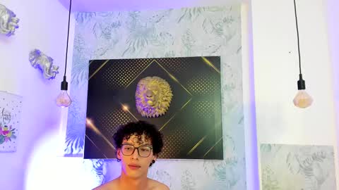 Snapshot of lumberjack_20 chatting on February 2025 06:15:02 PM Vanity ErosX online show from February 2025 06:15:02 PM