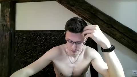 Andrew independent model 2000-0000 CET daily online show from April 2026 01:49:02 PM