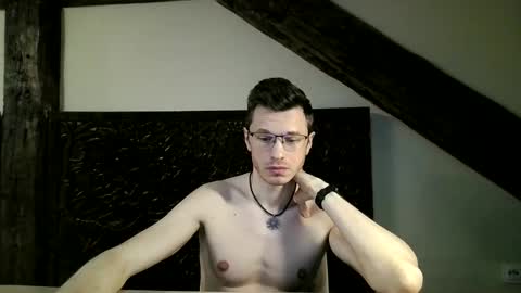 Andrew independent model 2000-0000 CET daily online show from April 2026 09:04:01 PM