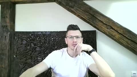 Andrew independent model 2000-0000 CET daily online show from May 2026 12:44:02 PM