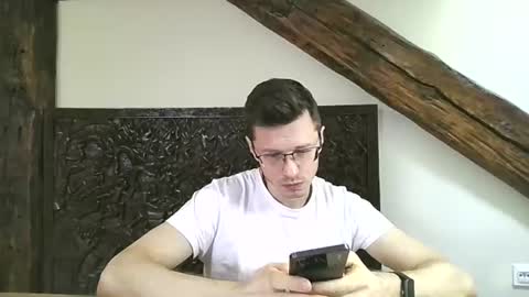 Andrew independent model 2000-0000 CET daily online show from June 2026 12:25:01 PM