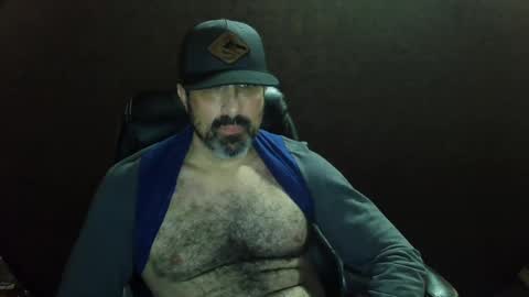 lumberjackstud2024 online show from December 2024 04:52:01 AM