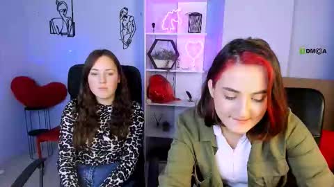 Snapshot of lumera_gentle chatting on December 2025 01:06:01 PM lumera_gentle online show from December 2025 01:06:01 PM