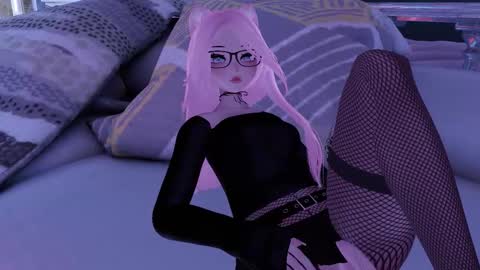 lumipink online show from November 2025 06:12:02 AM