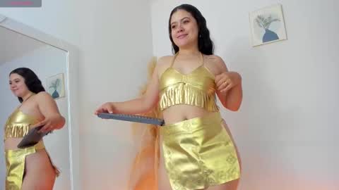 Lunita  online show from October 2025 11:06:02 AM