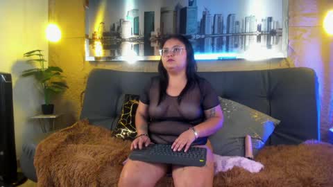 Luna online show from May 2026 04:40:02 AM