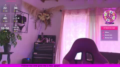 Luna online show from May 2026 04:34:01 PM