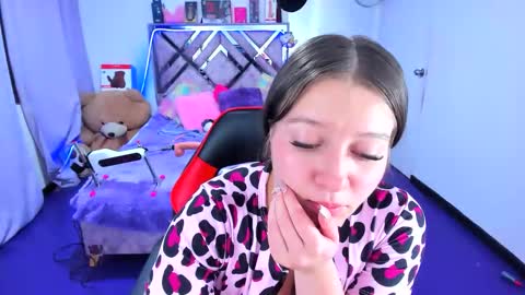 luna_analya online show from March 2026 02:08:02 AM