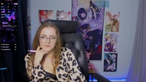 Snapshot of luna_berryy chatting on December 2024 02:49:02 AM luna_berryy online show from December 2024 02:49:02 AM
