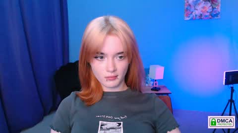 Snapshot of luna_berryy chatting on January 2025 10:44:01 PM luna_berryy online show from January 2025 10:44:01 PM