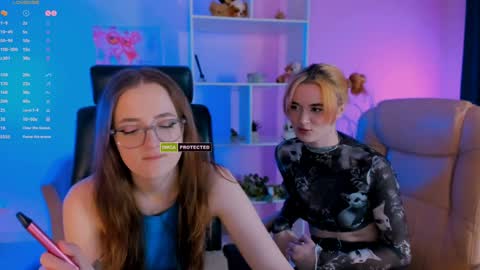 Snapshot of luna_berryy chatting on February 2025 11:34:02 PM luna_berryy online show from February 2025 11:34:02 PM