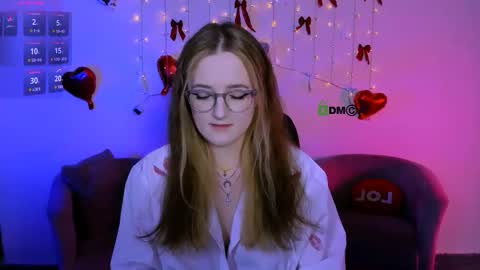 luna_berryy online show from March 2026 08:23:01 PM