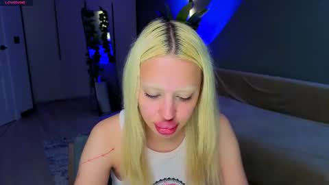 luna_beverly online show from June 2026 08:29:01 PM