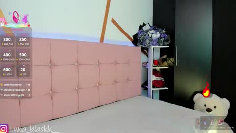 Luna online show from February 2026 11:14:02 PM