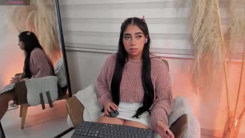 luna_cute14 online show from March 2026 09:51:02 PM