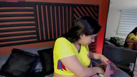 luna_cute14 online show from June 2026 12:33:01 PM